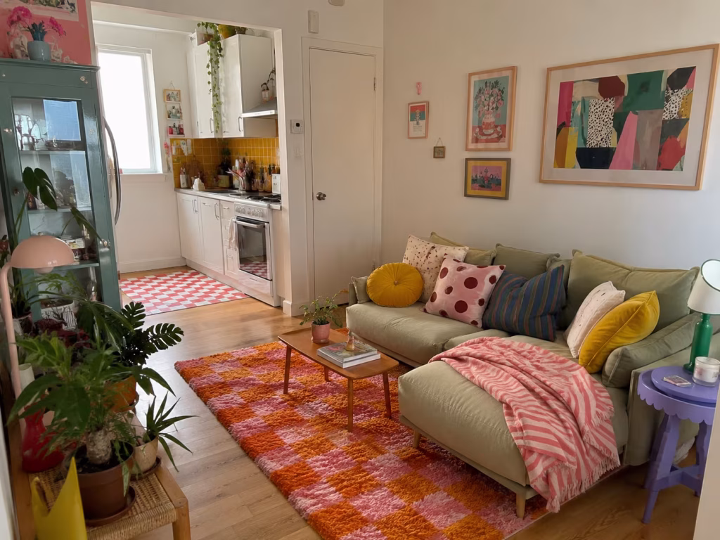 dopamine decor w małym mieszkaniu